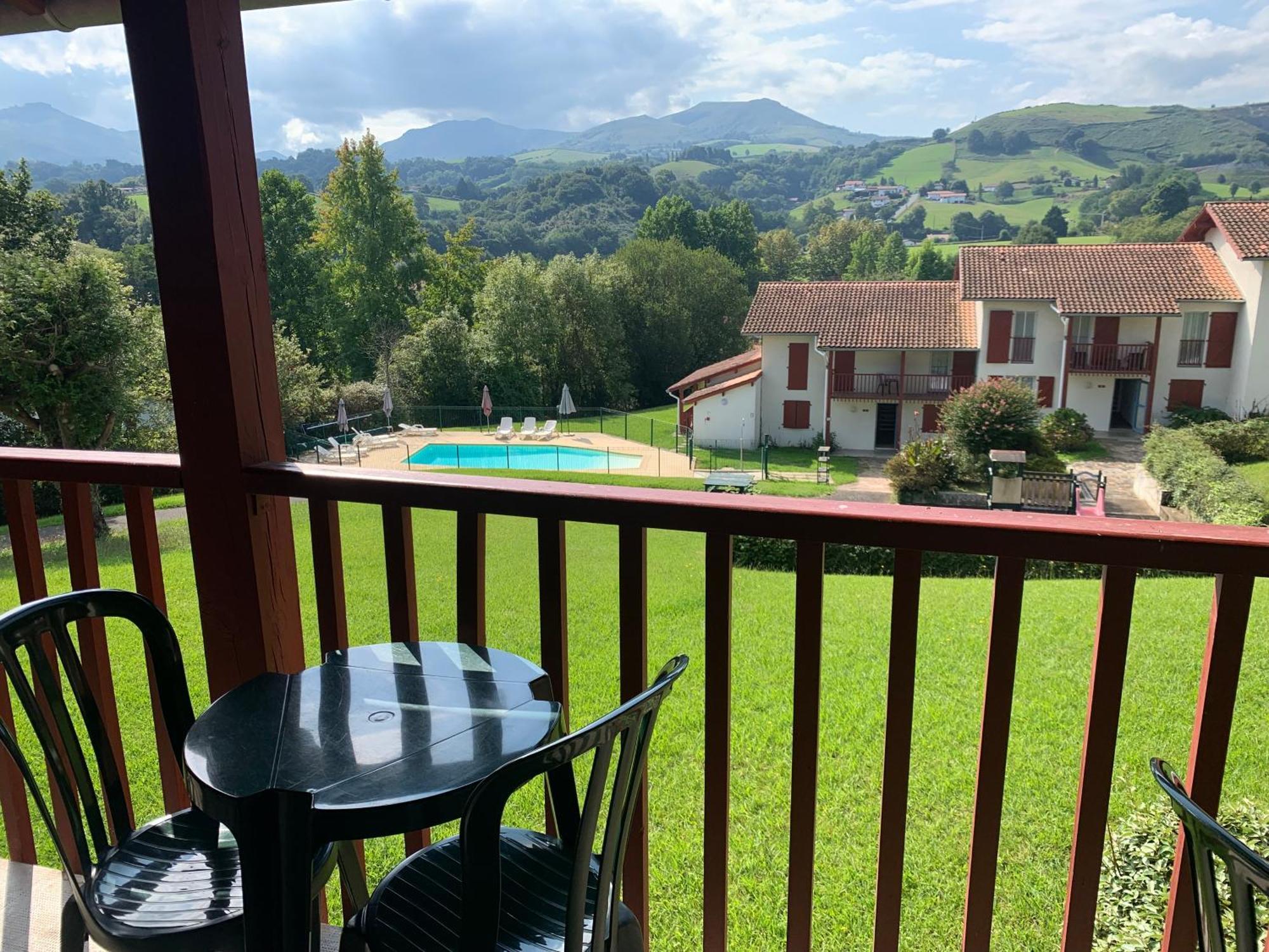 Hosta Piscine Vue Montagnes Appartement Souraïde